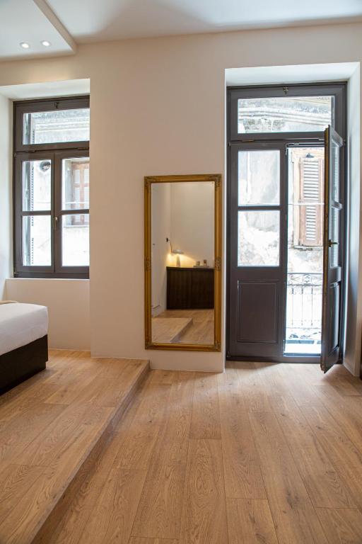 Epitome Suites - Resim 13