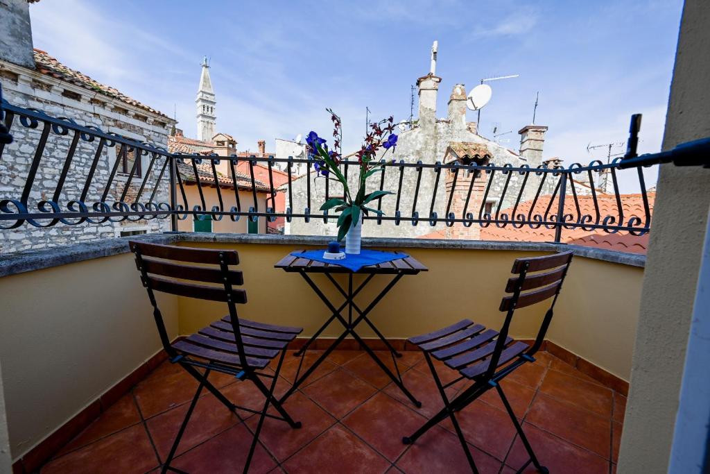 Alice Apartment with balcony