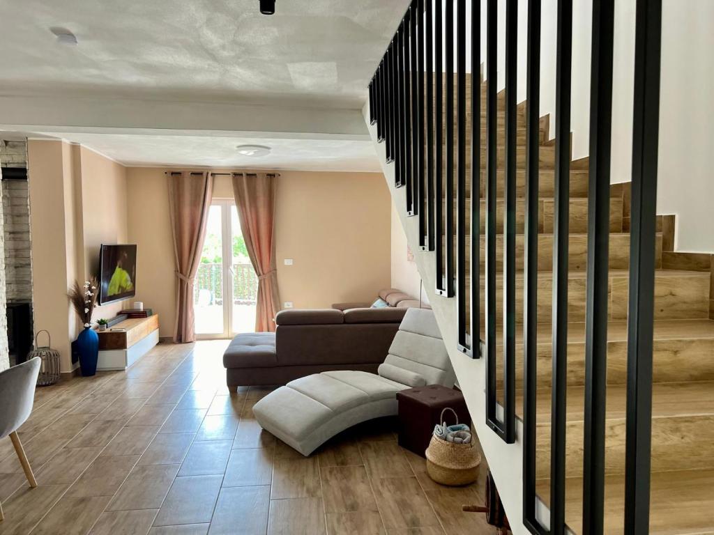 Posedenie v ubytovaní Villa El Istria