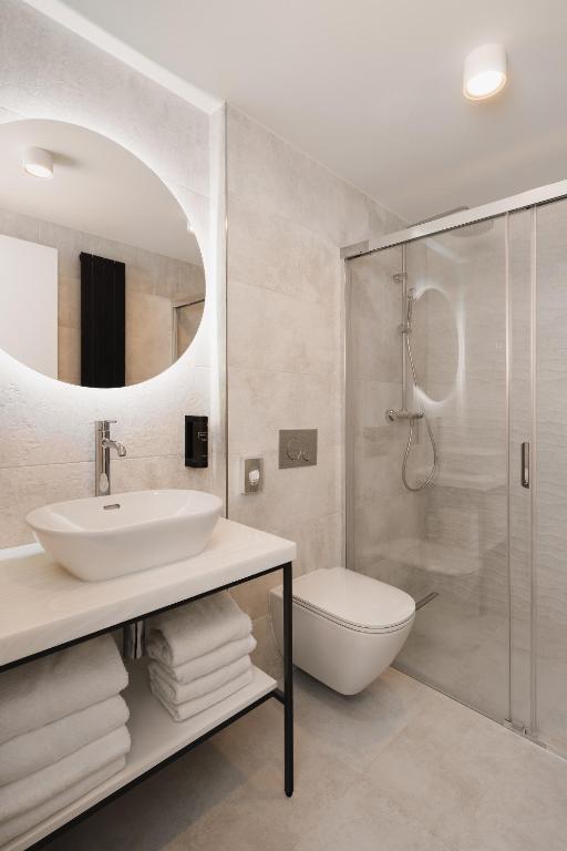 
PRESIDENTIAL SUITE with Prague castle view
