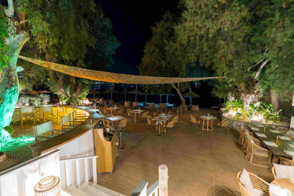 Restaurace v ubytování Yalıpark Beach Hotel