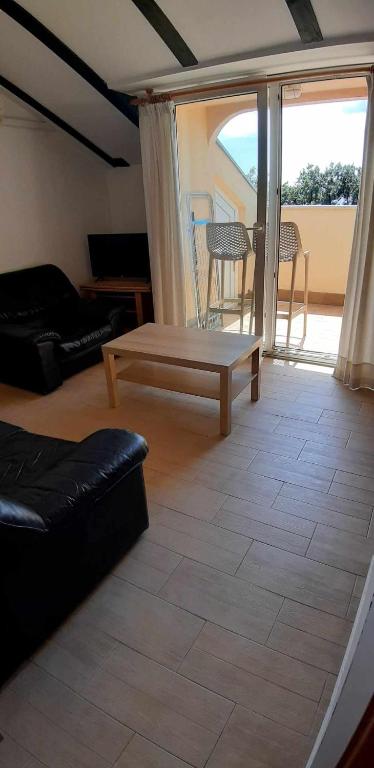Posezení v ubytování Apartments 30 m from the beach