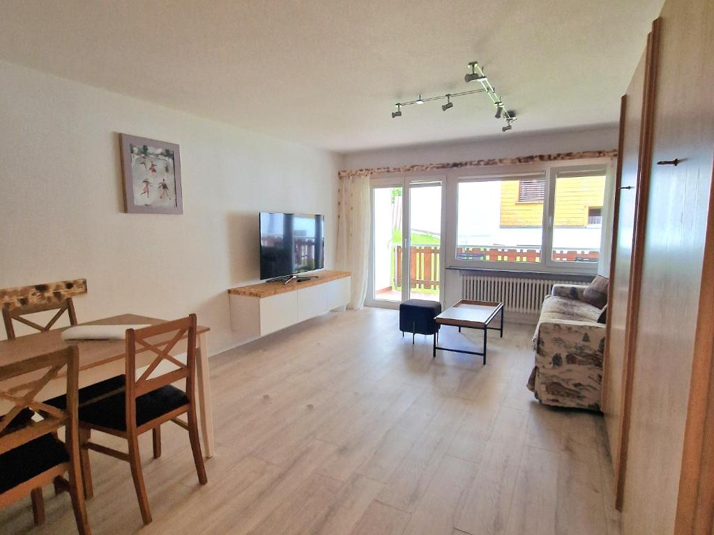 Familienfreundliche Studio 42m2 mit gratis Parking und WiFI nahe Sportaren und Torrentbahn - Resim 1