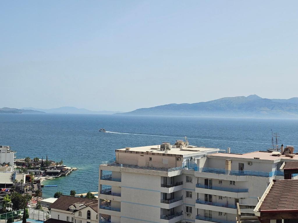 Panoramic Sea View Apartment