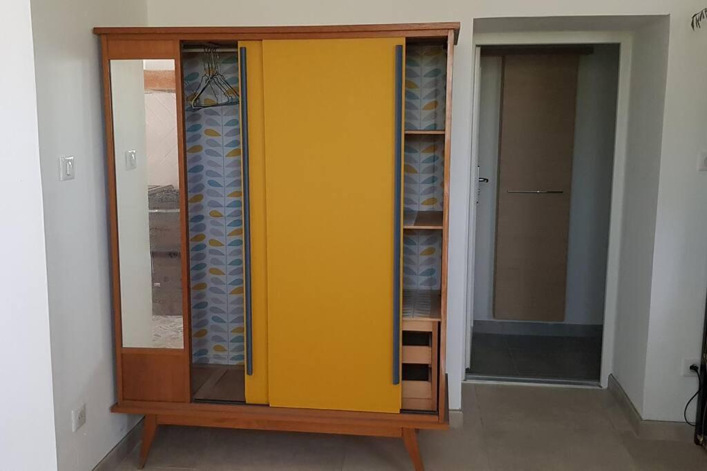 Fotografie z fotogalerie ubytování Location appartement dans mas provençal v destinaci Monteux