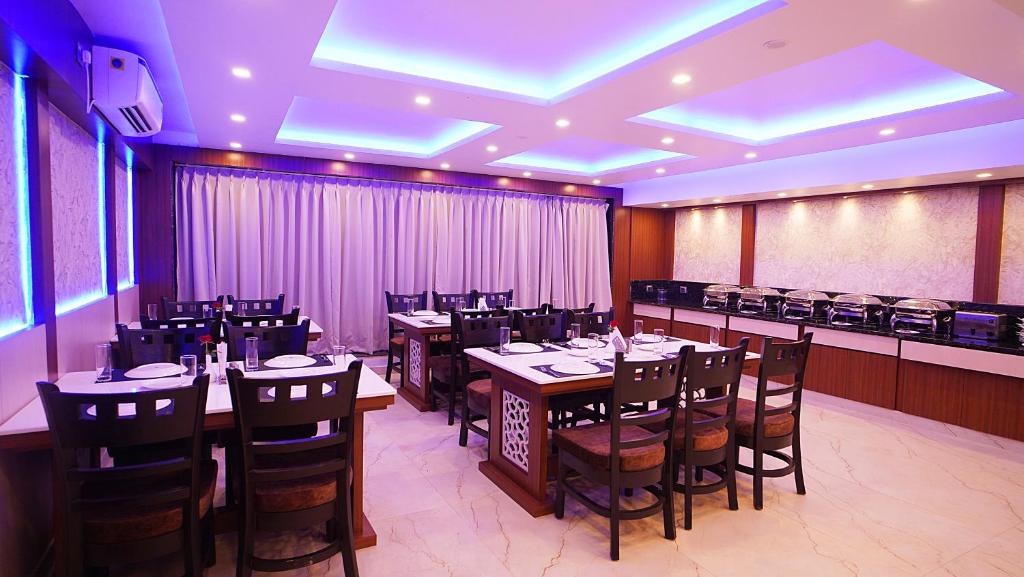 Konferenční prostory v ubytování Royal Gitanjali Resorts & Spa Beach Walking Distance