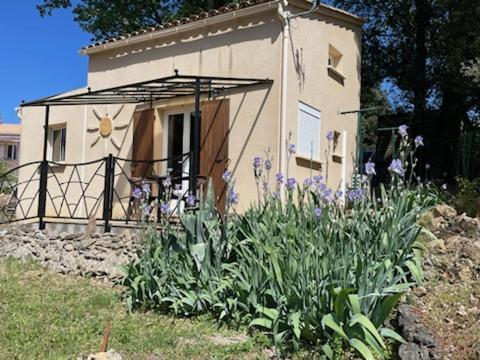 Gallery image of Le petit soleil in Les Mages