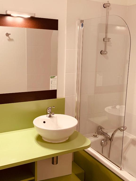 Terres de France - Résidence Côté Provence - 1-Bedroom Apartment Linen Not Included - 2 People