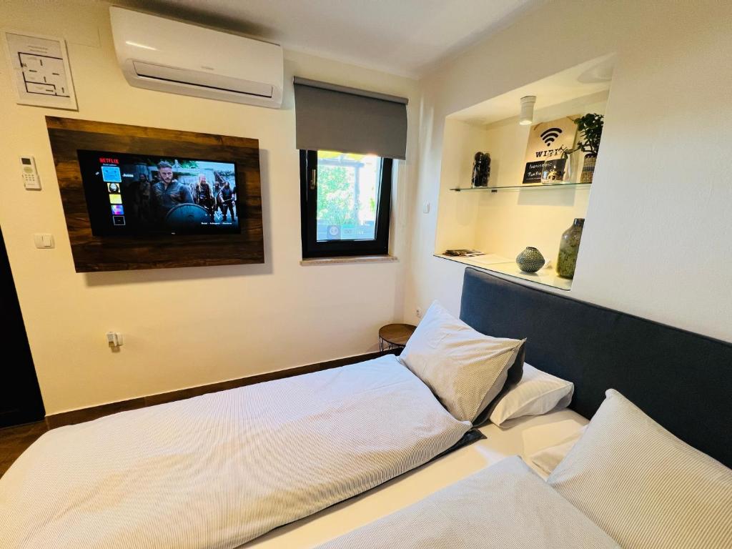 Apartments Ivanisevic - 4