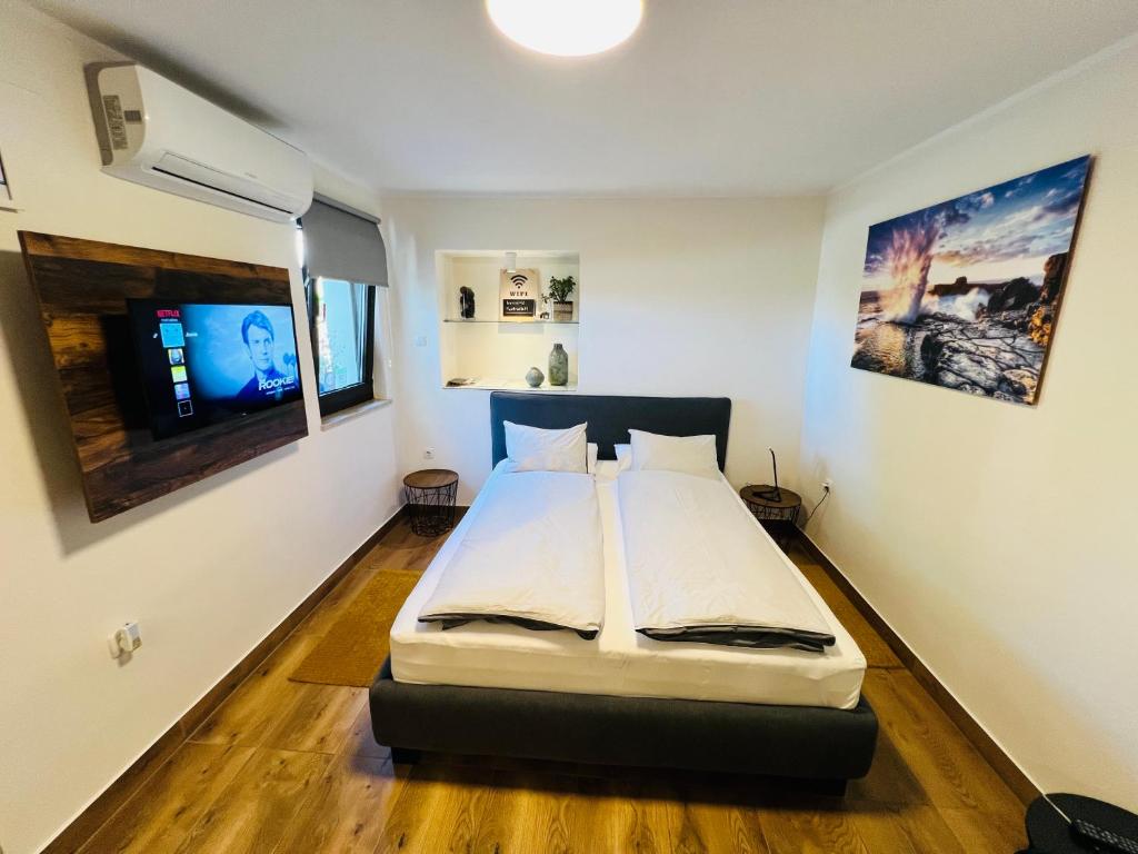 Apartments Ivanisevic - 5