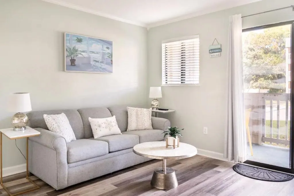 Dreamy HHI Retreat with Pool, Gym