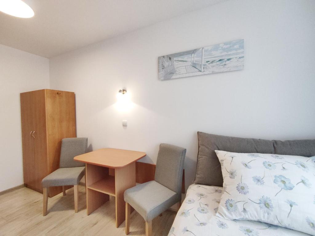 Pokoje gościnne u Mirki - Habitación Individual Con Baño Privado