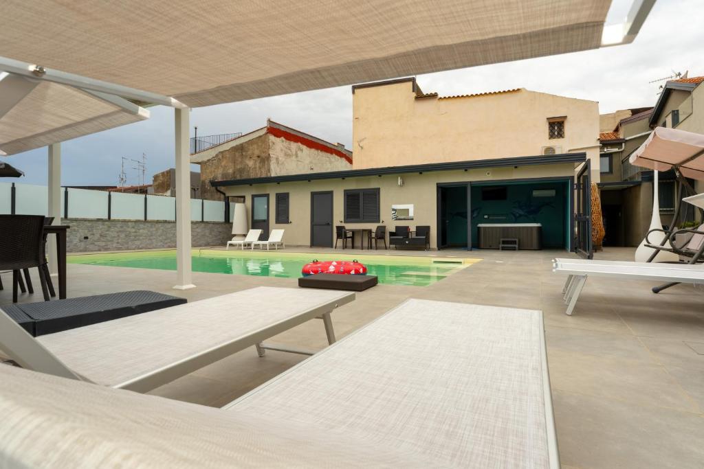 Giovannino House