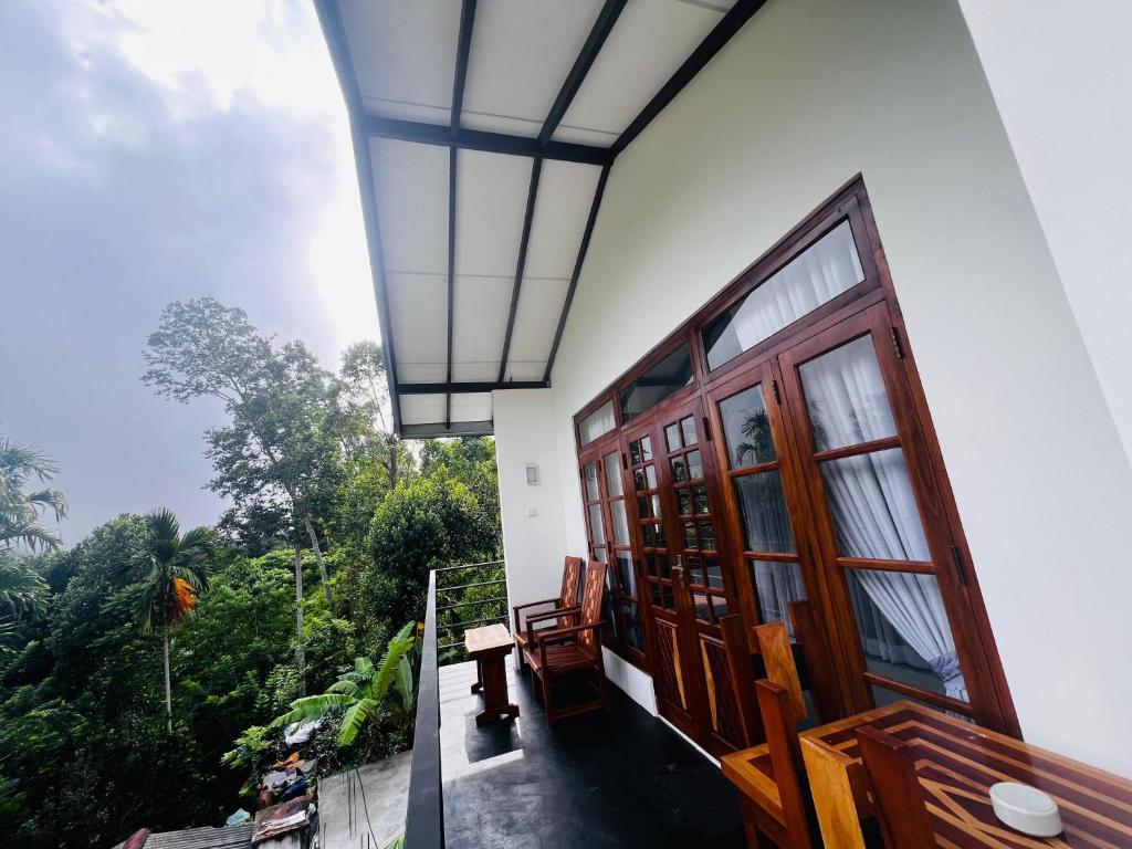 Rest Full Homestay - 卓越的家庭房