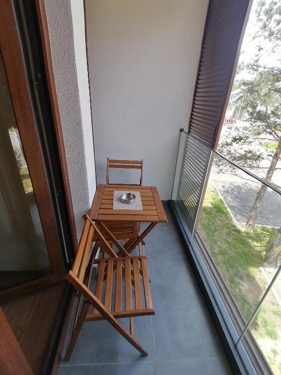 Un balcón o terraza en Lux Apartman Crni vrh
