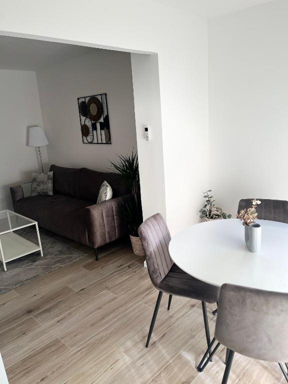 Posedenie v ubytovaní Apartment Bivio