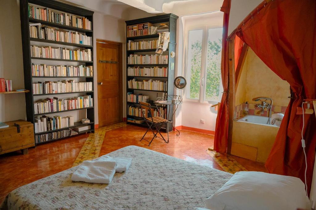 LE DEFFEND VIEUX - Double Room With Garden View