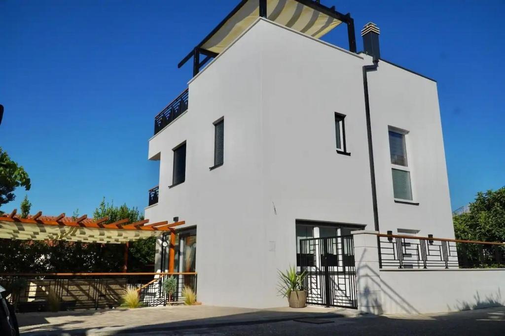 Seaside house for families with children Mastrinka, Ciovo - 22789