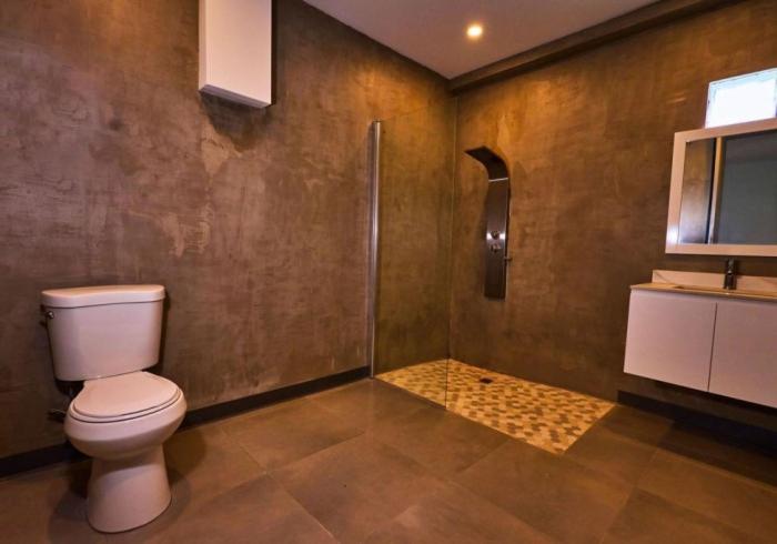 Koupelna v ubytování Ola Boutique Hotel