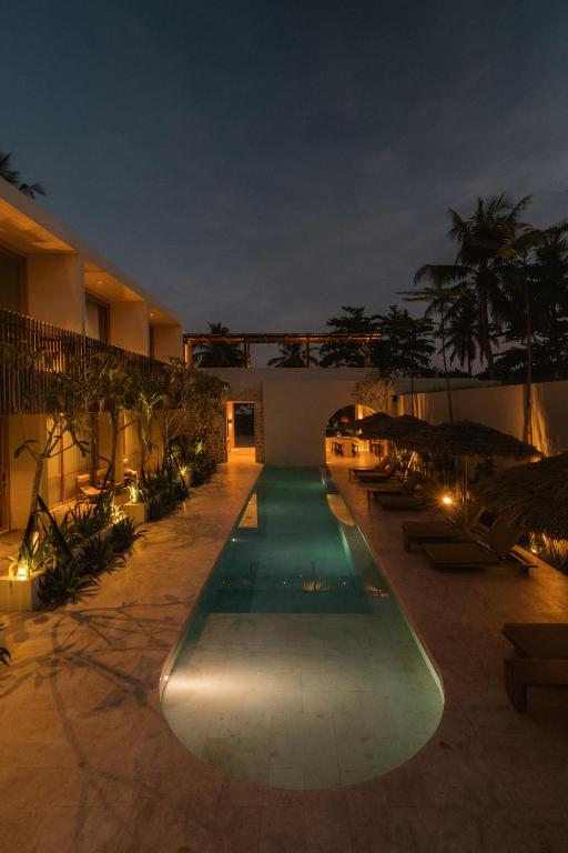 Bazén v ubytování Boni Beach Lombok Boutique Hotel & Villas nebo v jeho okolí