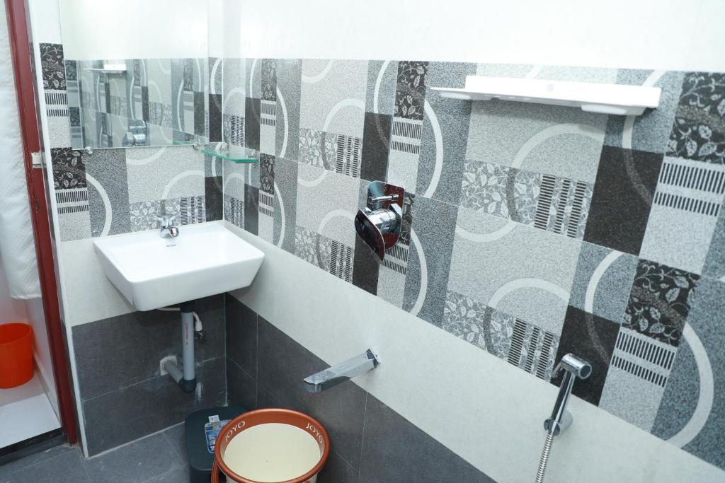 NN Residency, Thiruvallur - Chambre Double De Luxe