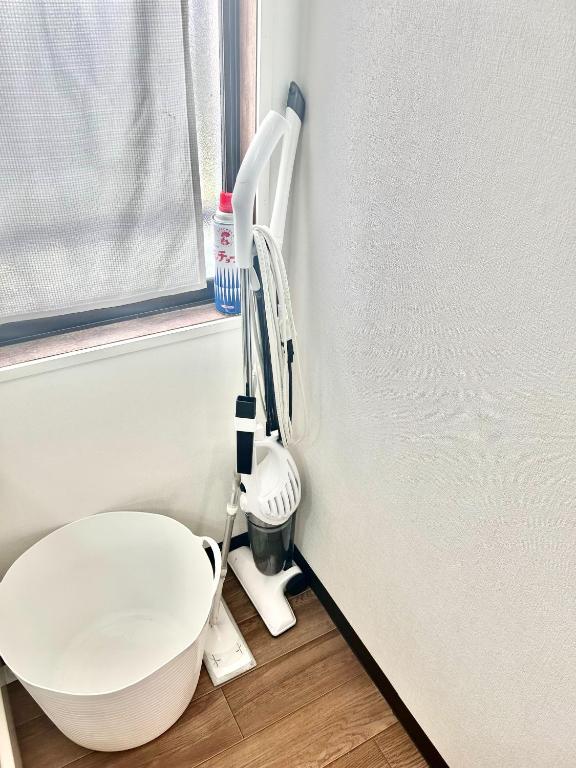 Снимка в галерията на 天下茶屋駅5分、専用庭付き平屋—KIK Iハウス в Осака