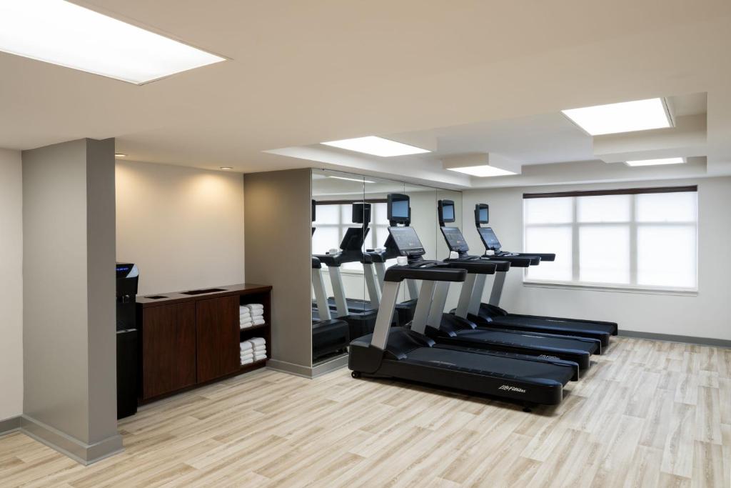 Fitness centrum a/nebo fitness zařízení v ubytování Residence Inn Washington, DC / Dupont Circle