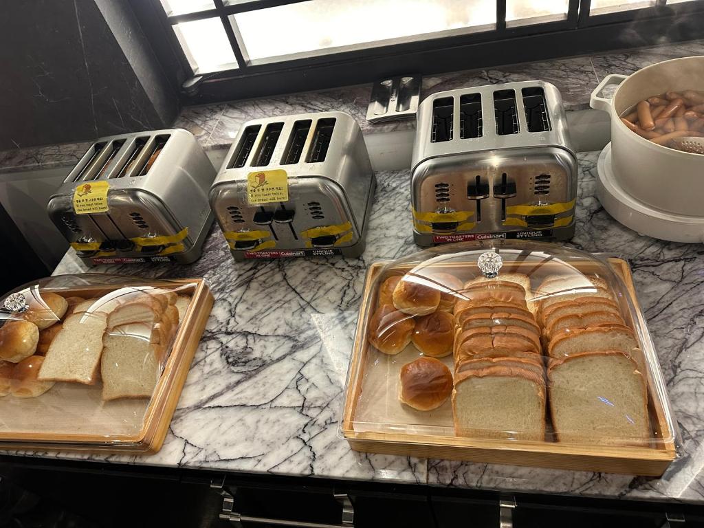 Amare Hotel Jongno photo