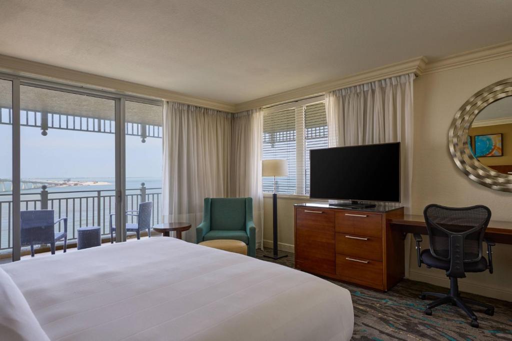 Marriott Sanibel Harbour Resort & Spa photo