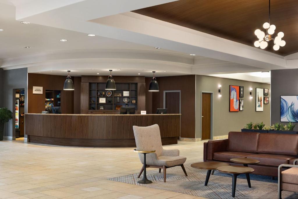 Four Points by Sheraton Edmonton South - Resim 5