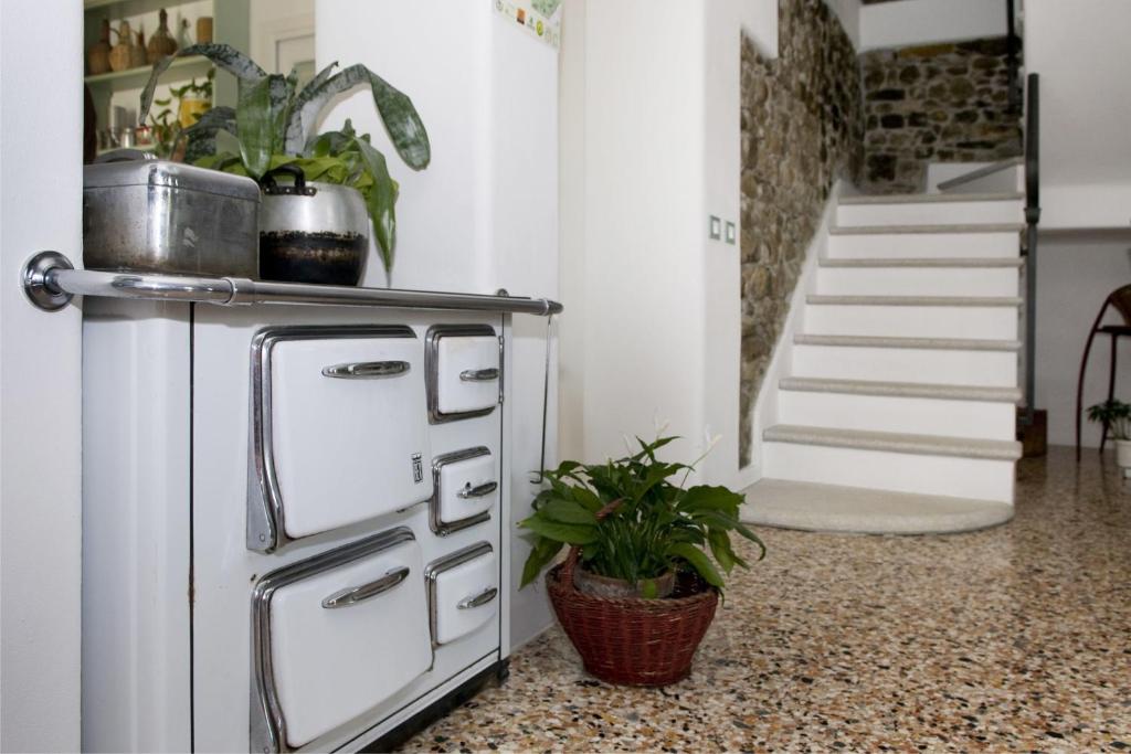 Kuchyň nebo kuchyňský kout v ubytování Agriturismo Scribano
