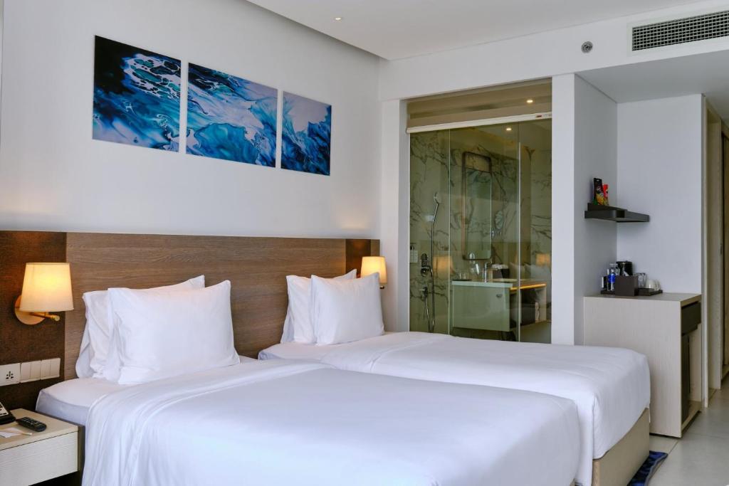 Phòng Deluxe - Nhìn ra cảnh thành phố