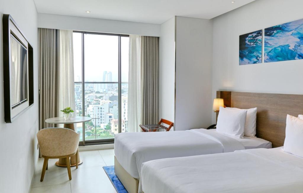 Phòng Deluxe - Nhìn ra cảnh thành phố