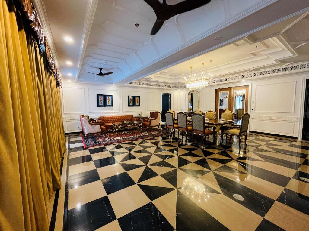 Posezení v ubytování Mayfair Palm Beach Resort