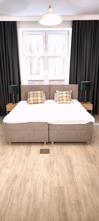 Central Apartments Bazaar - 16