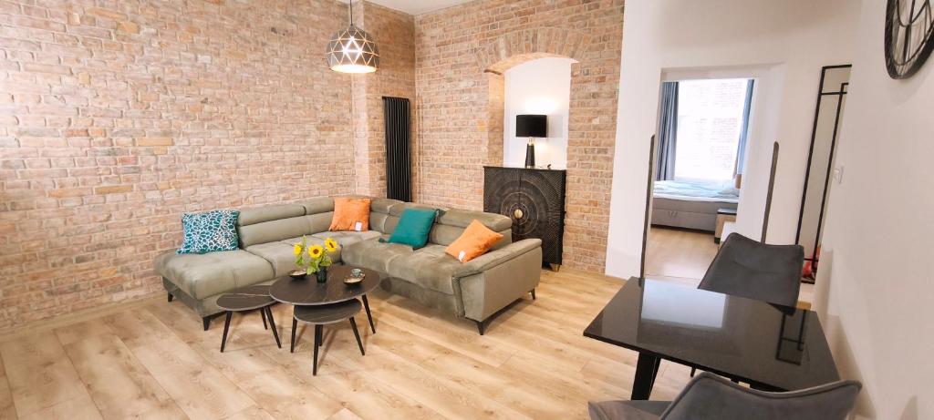 Central Apartments Bazaar - 15