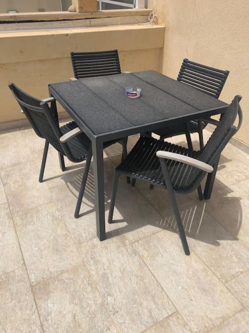 Fotografie z fotogalerie ubytování Penthouse with Seaviews v destinaci Nadur