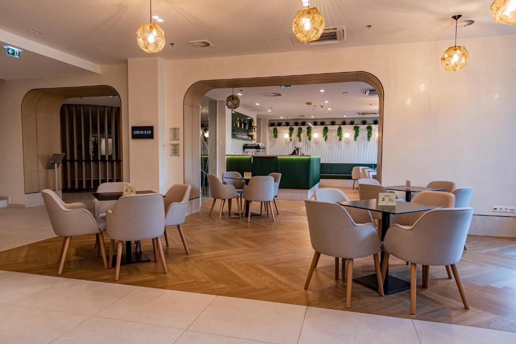 Posezení v ubytování Hotel Karos Spa