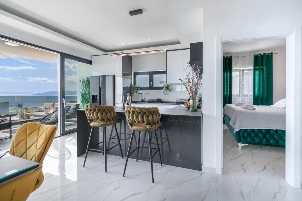 Beautiful view of Lux Electric Penthouse Lighting Corp Solutions