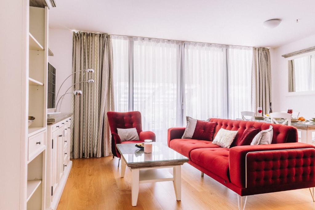 Nina Luxury Apartment