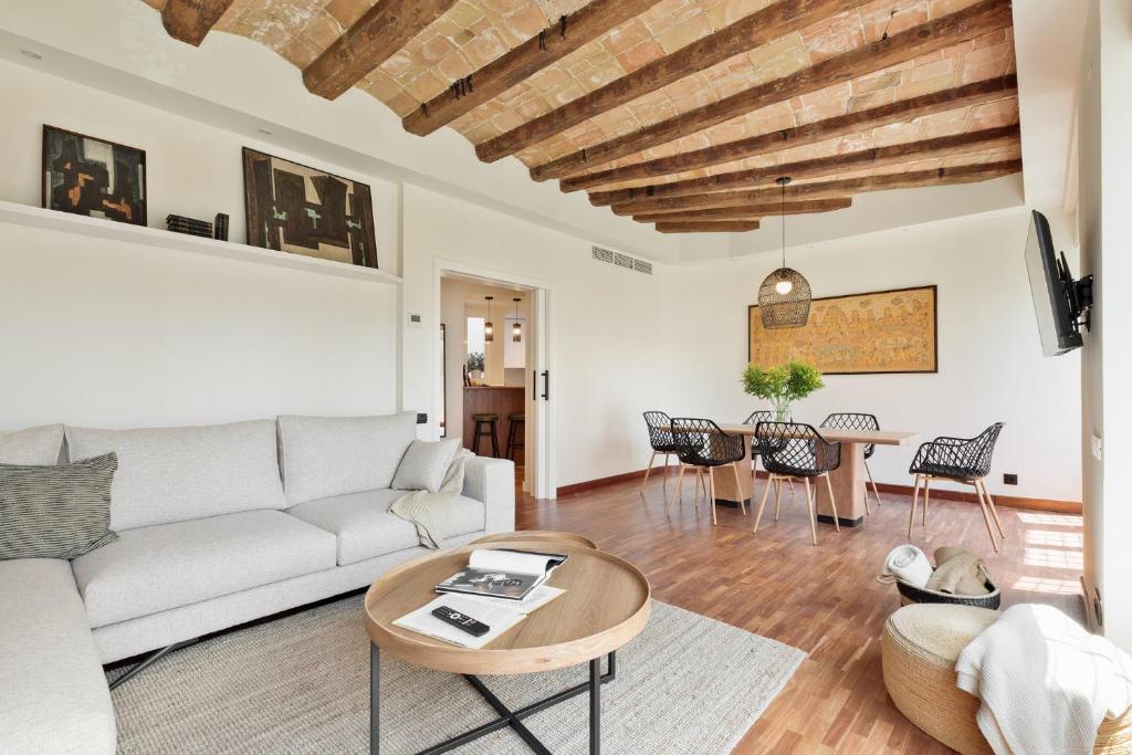Enjoy Apartments La Riera Principal