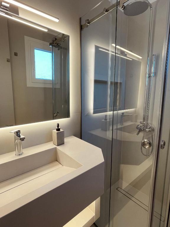 Koupelna v ubytování Yara Residence
