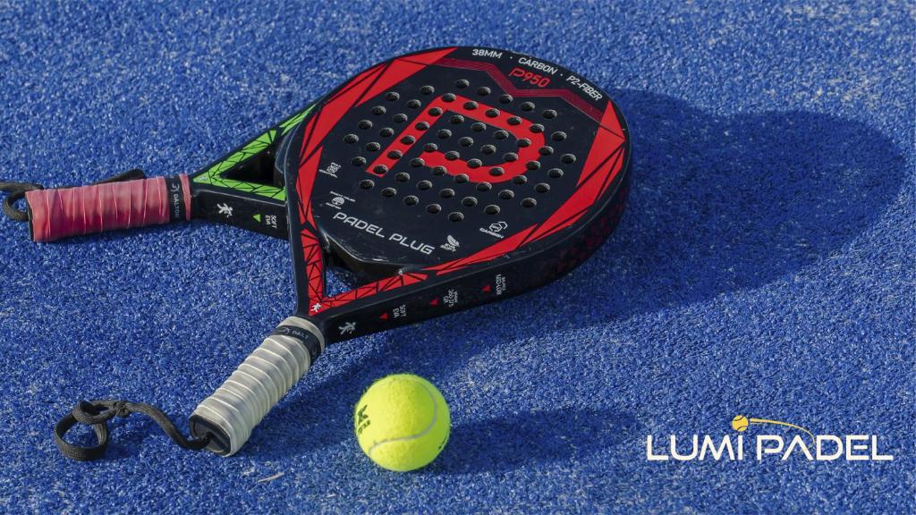Attività di tennis o squash presso l'hotel o nelle vicinanze