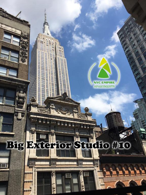 NYC Empire Apartments - Family Exterior Studio #10