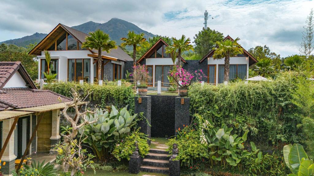 The Lava Bali Villa and Hot Spring - Habitación Doble Deluxe Con Cama Supletoria
