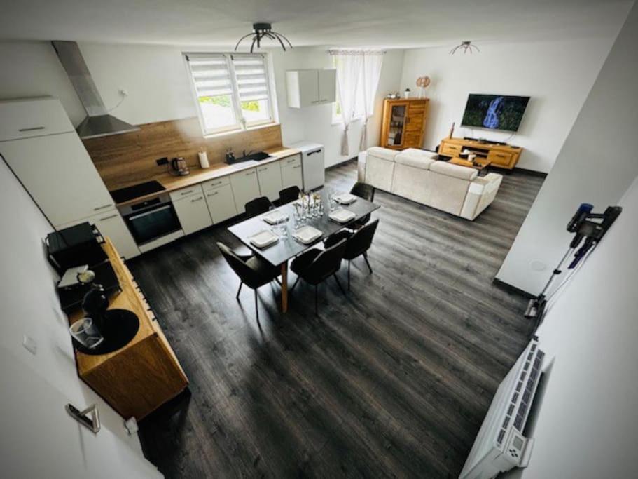 Η κουζίνα ή μικρή κουζίνα στο Appartement chaleureux 3 étoiles