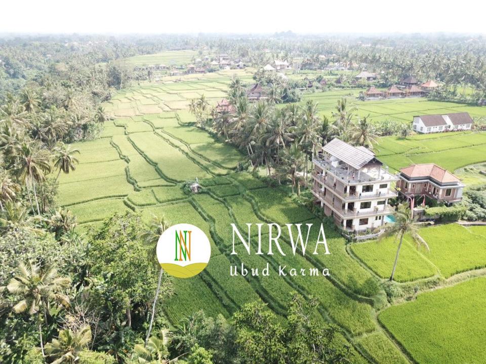 Et luftfoto af Nirwa Ubud Karma