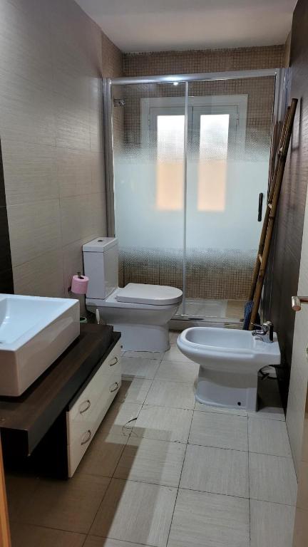 Un baño de Apartment Turquesa - Almería