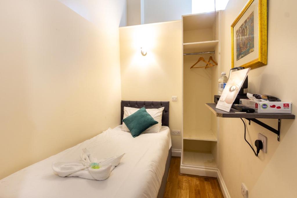 Coronation Hotel - Resim 16