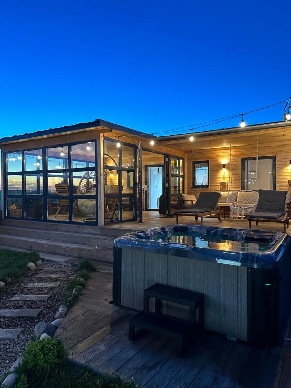 Fotografie z fotogalerie ubytování Mariseltinyhouse v destinaci Mărişel